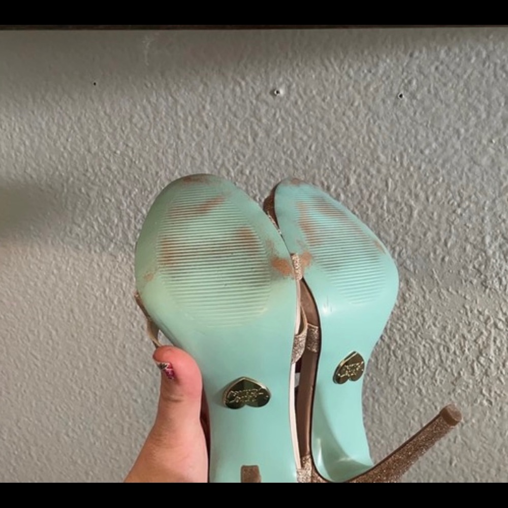 Betsey Johnson High Heels size 5 1/2 only worn 3 times